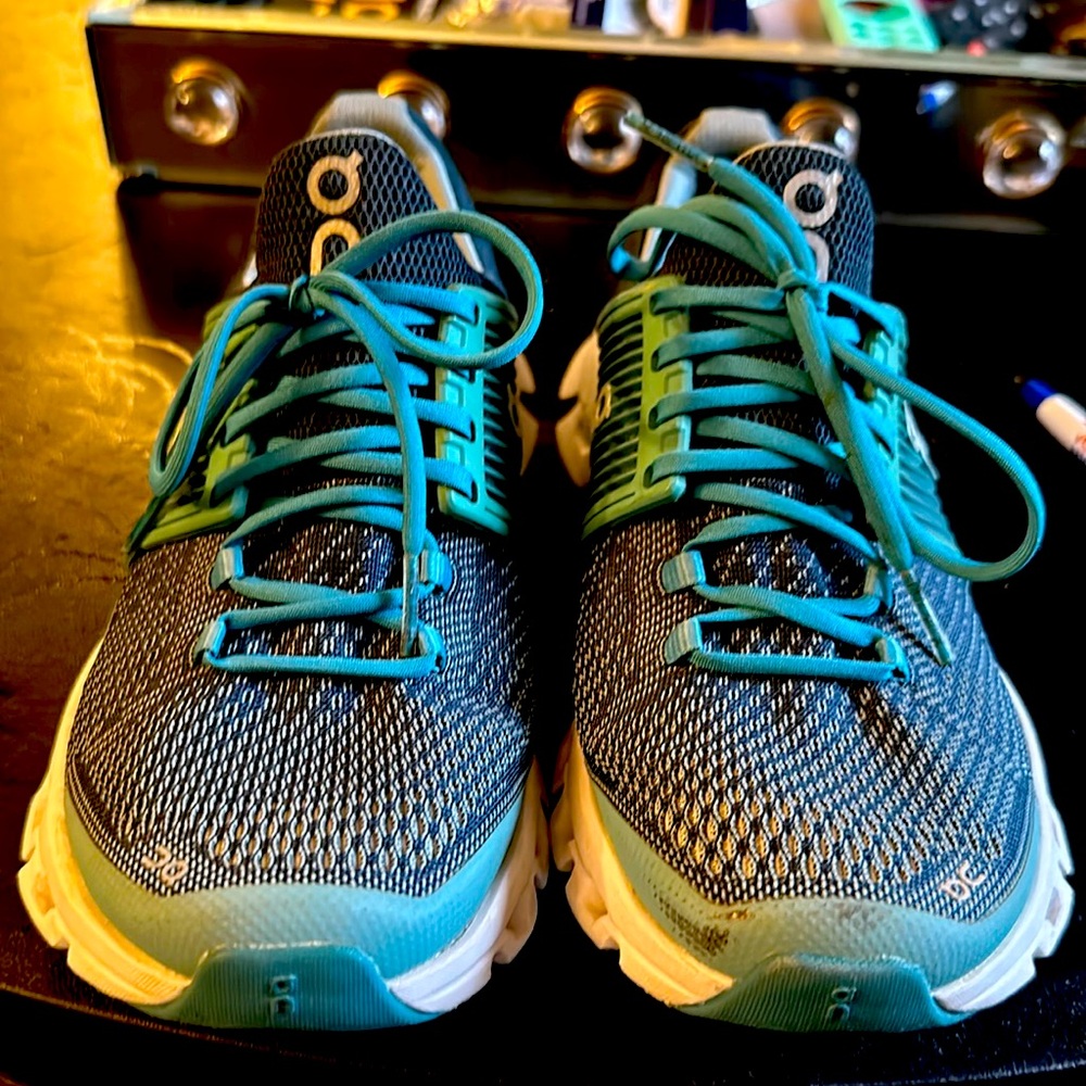 Cloud swift /CloudTec Comfy Sneakers